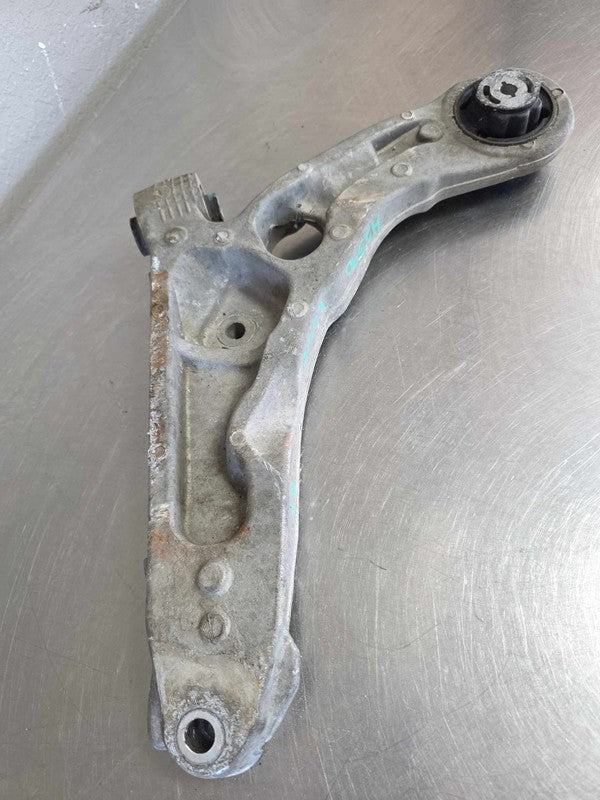 2014-2018 Jeep Cherokee Right Lower Control Arm Front OEM#68210238AG