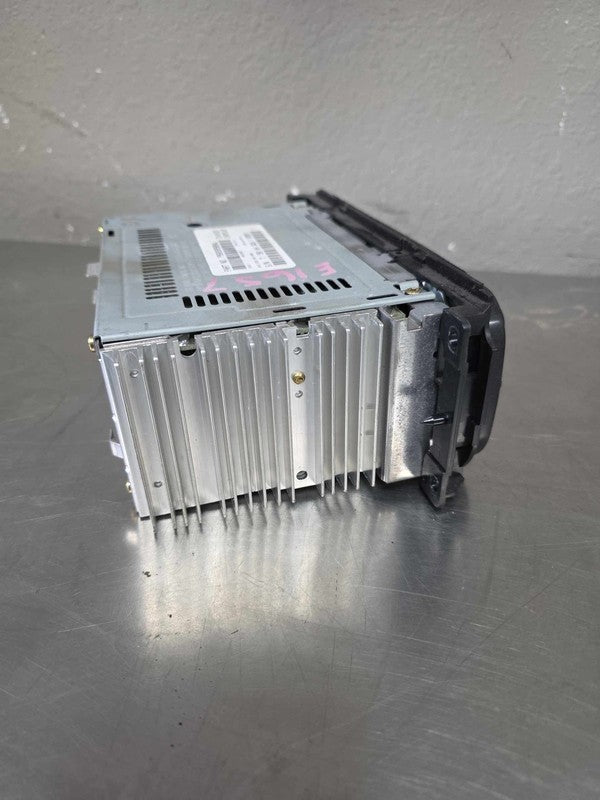 Audio & Visual Equip.(radio) CHRYSLER TOWN CNTRY 02 03 04 05 06 07
