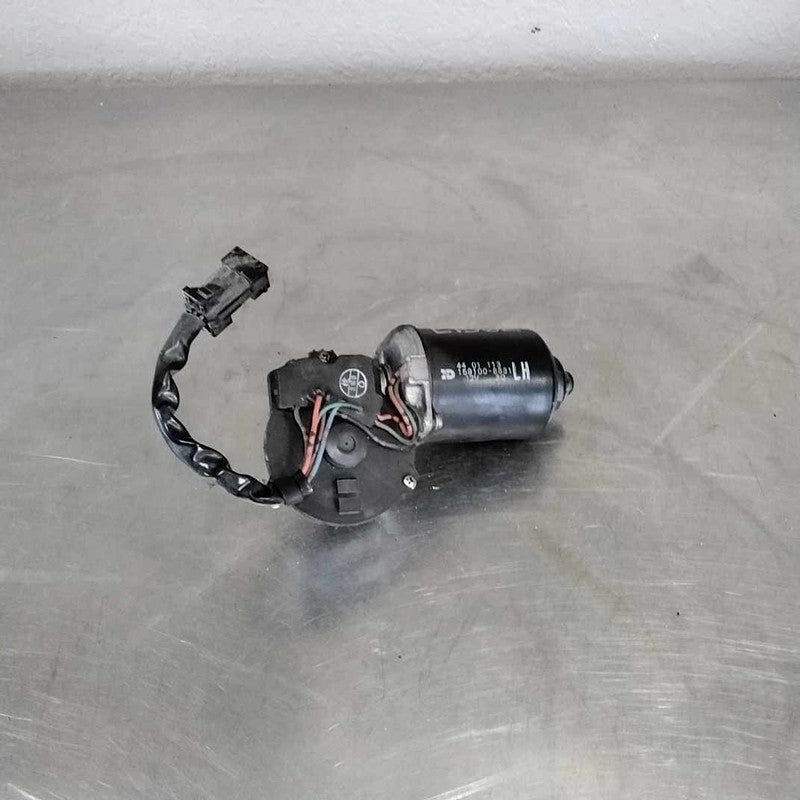 1994-1998 Saab 900 & Turbo Wiper Motor Front OEM#5141510
