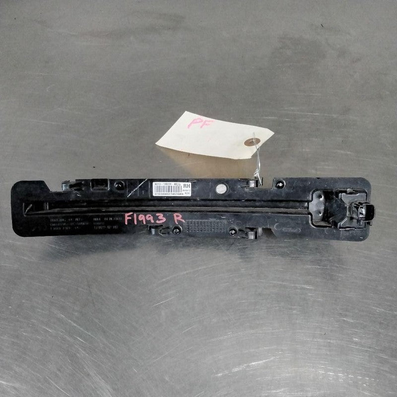 Fog/mark/park/turn Light/lamp FORD TAURUS Right 10 11 12 13 14 15 16 1