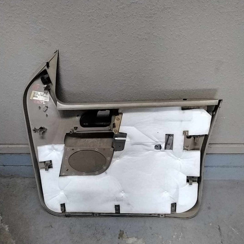 Front Door Trim Panel FORD EXPEDITION Left 03 04