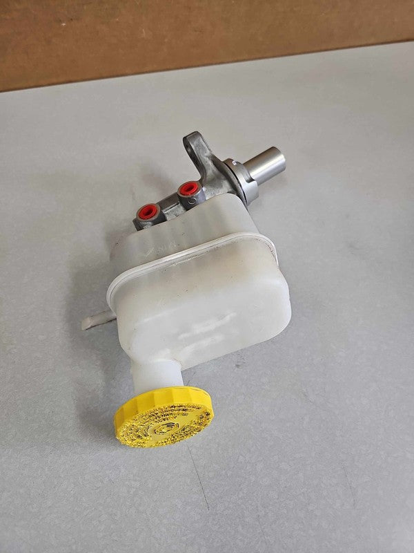 2014-2018 Jeep Cherokee Master Cylinder OEM#68211881AE