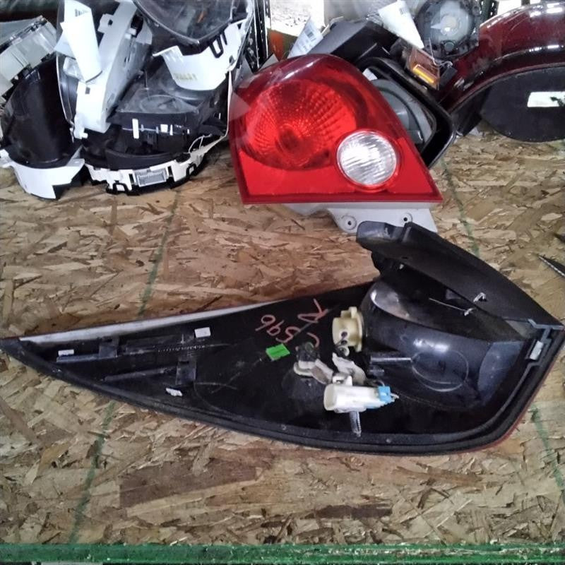 Tail Light Assembly BUICK RENDEZVOUS Right 02 03