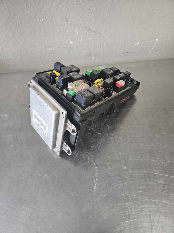 2005-2007 Dodge Dakota Engine Fuse Box OEM#56049575AF