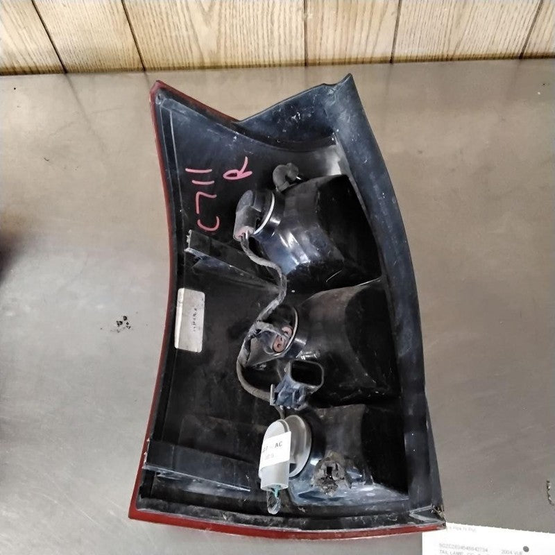 Tail Light Assembly SATURN VUE Right 02 03 04 05 06 07