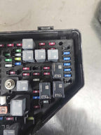 2009 Chevrolet Traverse Engine Fuse Box OEM#25909568