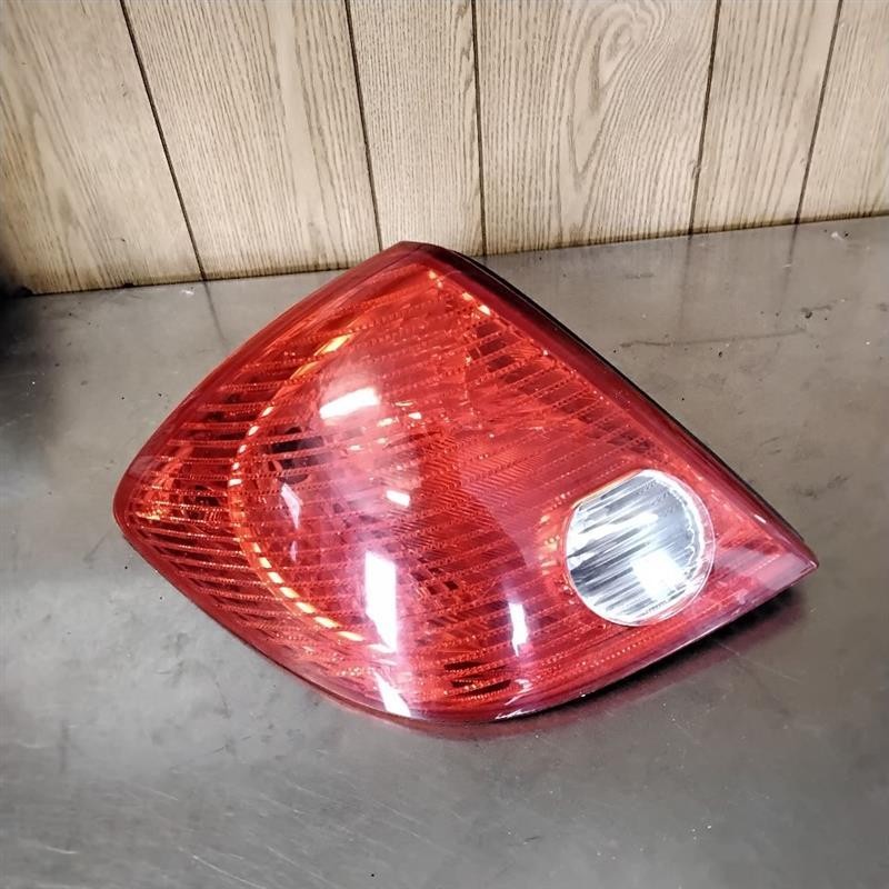 Tail Light Assembly PONTIAC G6 Left 05 06 07 08 09 10
