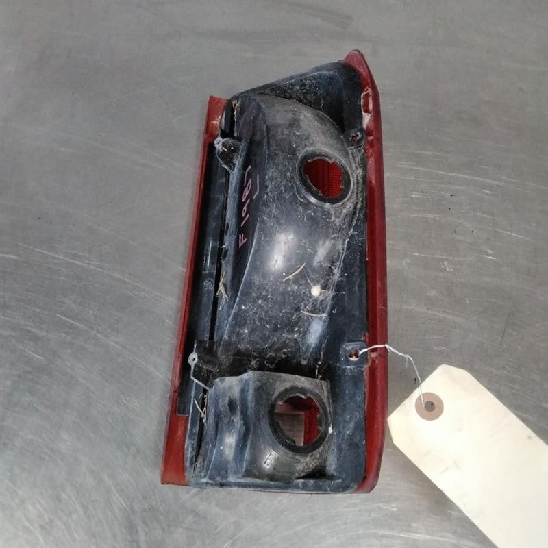 Tail Light Assembly FORD PICKUP F150 Left 87 88 89 90 91 92 93 94 95 9
