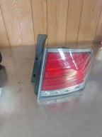 Tail Light Assembly LINCOLN MKX Right 07 08 09 10