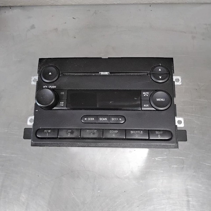 Audio & Visual Equip.(radio) FORD PICKUP F150 04
