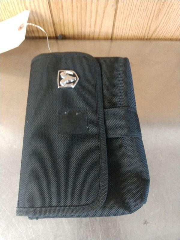 07 694.ch2j07 W Pouch & Various Booklets