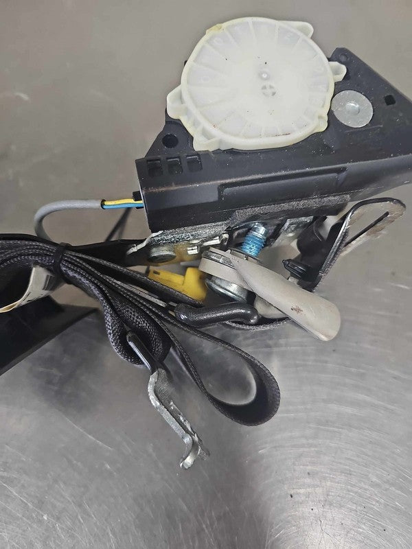 2007-2008 Chevrolet Tahoe Left Front Seat Belt Retractor OEM#19181022