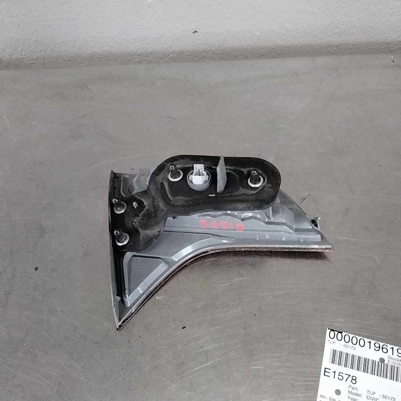 Tail Light Assembly HONDA CIVIC Right 06 07 08 09 10 11