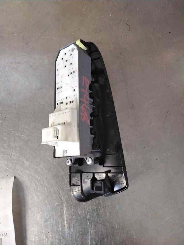 Door Switch Front TOYOTA RAV-4 06 07 08 09 10 11 12