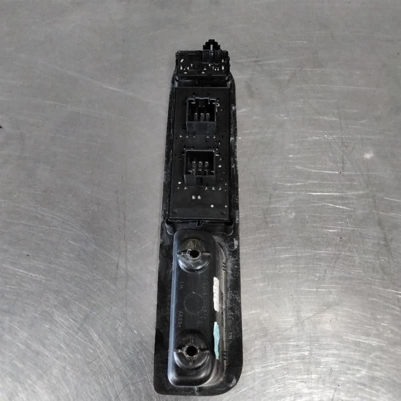 Door Switch Front FORD TAURUS 08 09