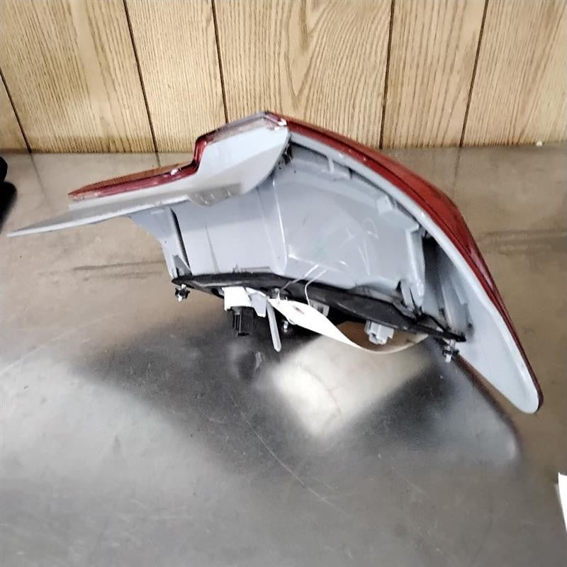 Tail Light Assembly TOYOTA CAMRY Left 12 13 14