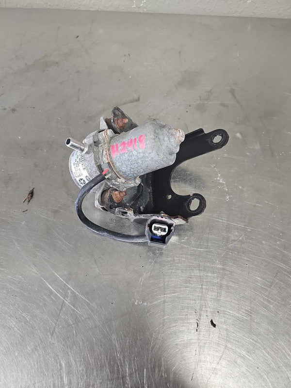 2011-2013 Dodge Journey Vacuum Pump OEM#5154322AC