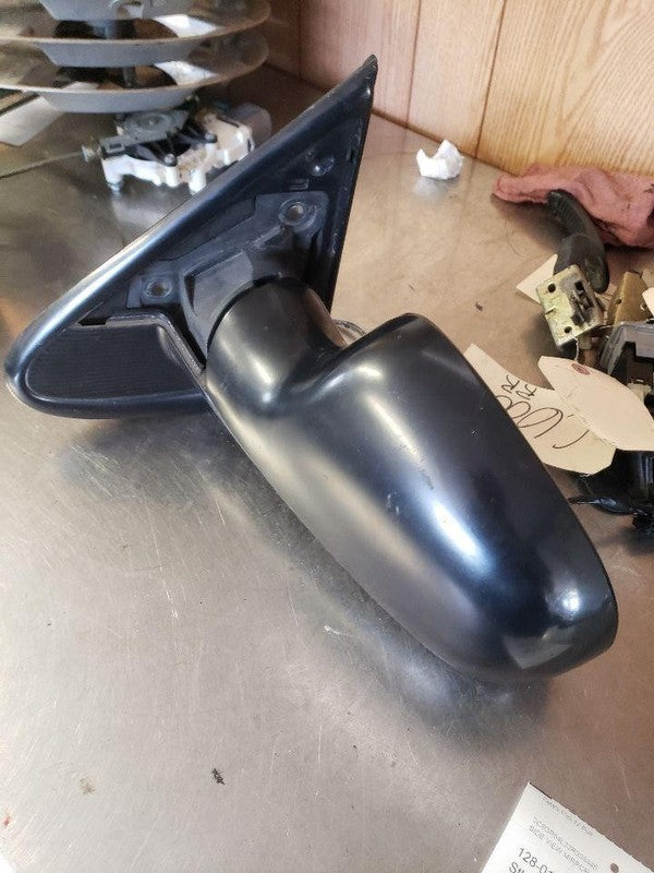 Door Mirror CHRYSLER TOWN CNTRY Left 01 02 03 04 05