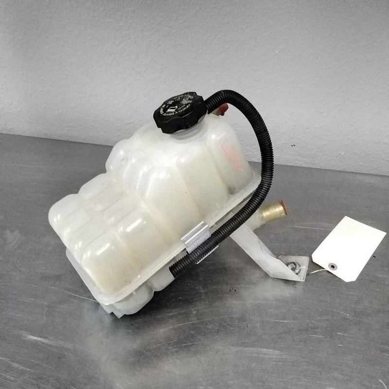 Coolant Recovery Bottle GMC SIERRA 2500 04 05 06 07
