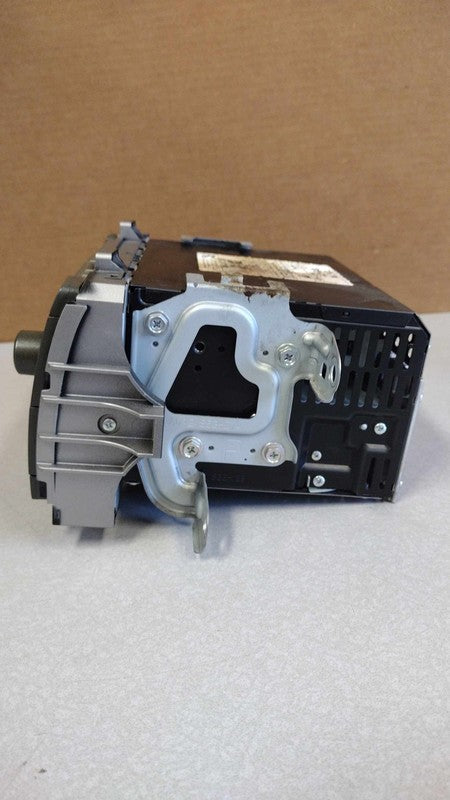 2009-2010 Toyota Matrix Audio & Visual Equip.(radio) OEM#8612002710