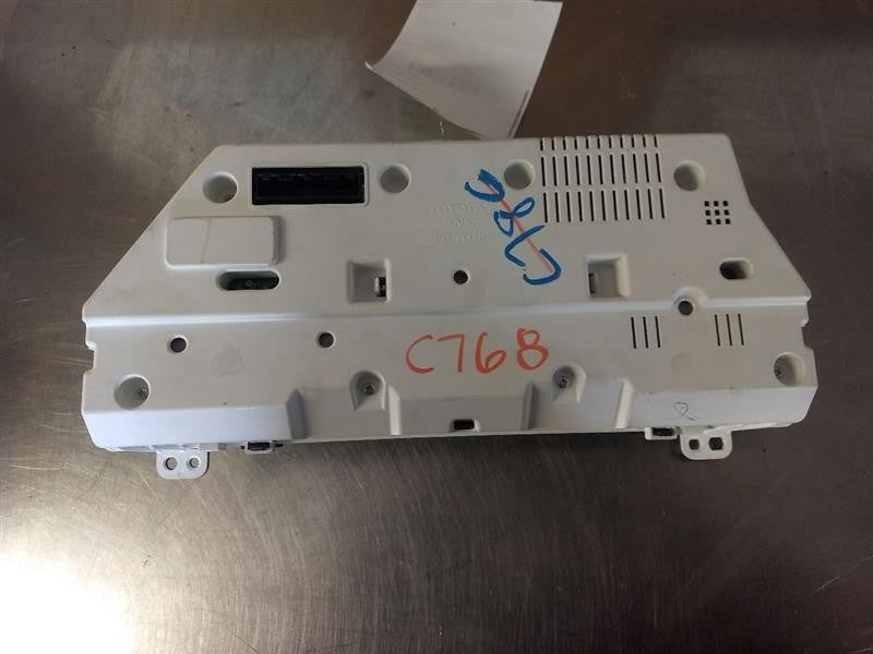 Speedometer PONTIAC VIBE 09 10