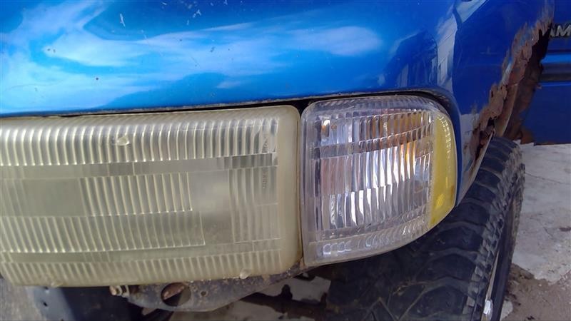Fog/mark/park/turn Light/lamp DODGE PICKUP 1500 Left 99 00 01