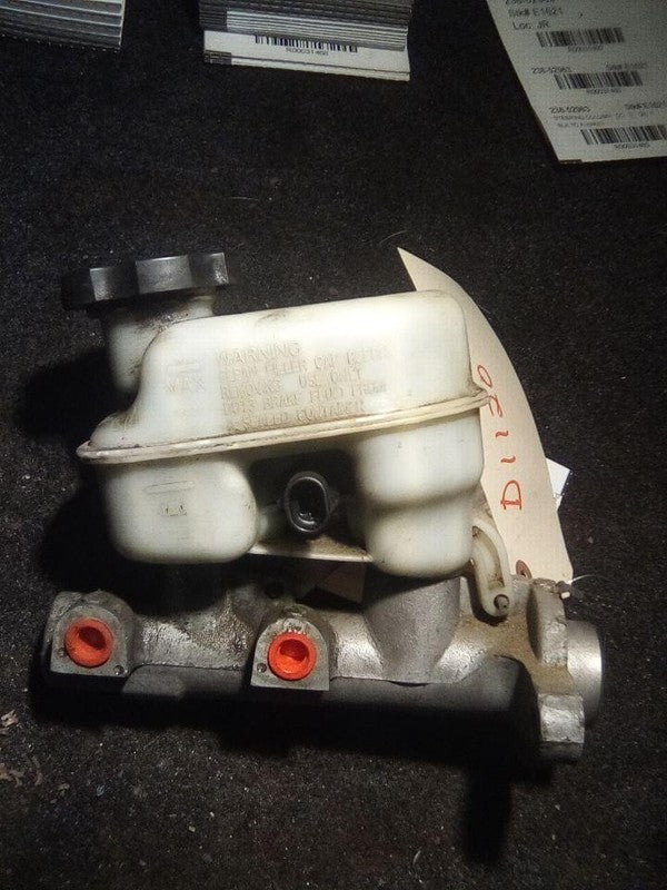 2006-2008 Buick Lucerne Master Cylinder OEM#19209200