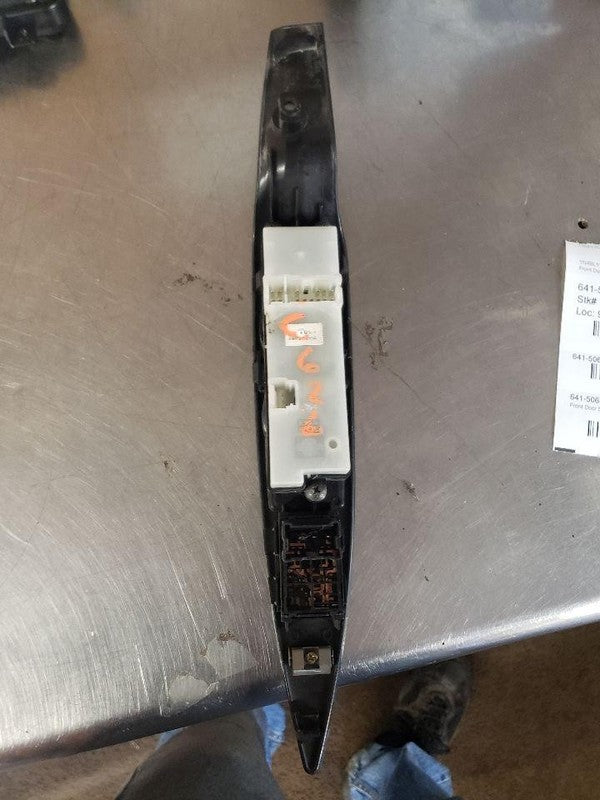 Door Switch Front NISSAN ALTIMA 02 03 04