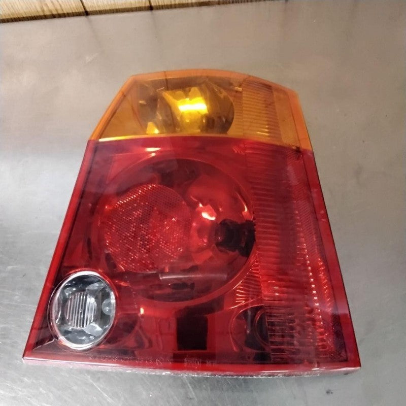 Tail Light Assembly CHRYSLER PACIFICA Right 04 05 06 07 08