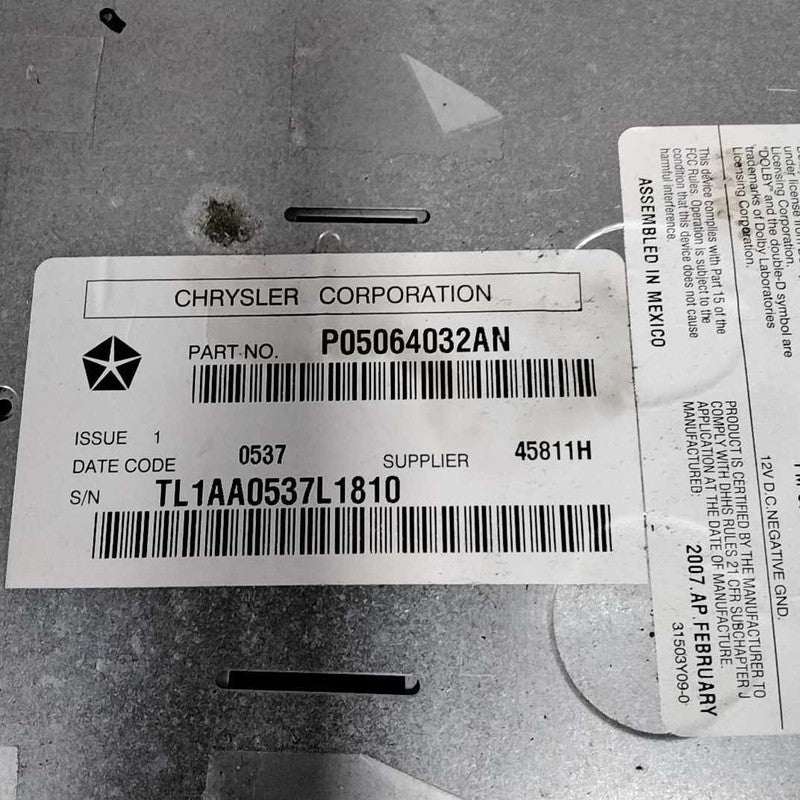 2005-2007 Chrysler 300 Audio & Visual Equip.(radio) OEM#82210906AB