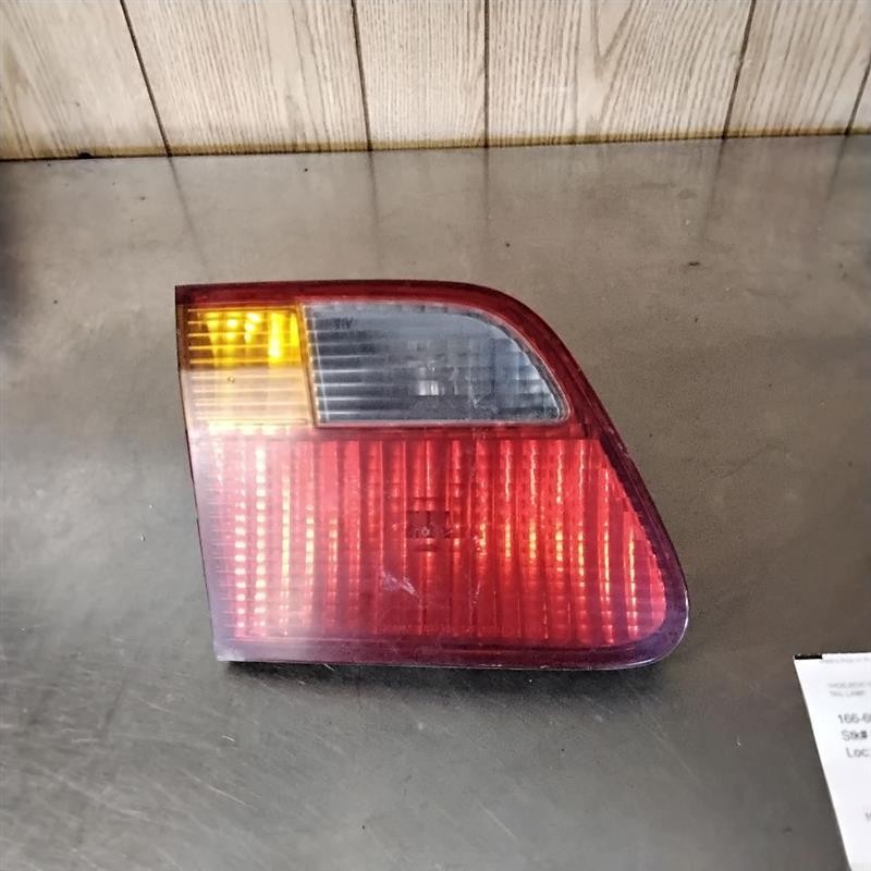 Tail Light Assembly HONDA CIVIC Left 99 00