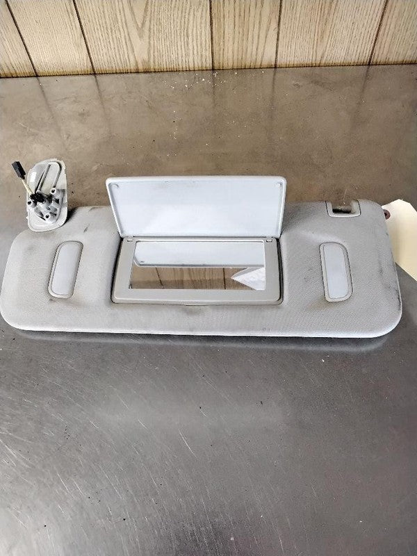 Sun Visor CHEVY SILVERADO 2500 Right 07 08 09 10 11 12 13 14