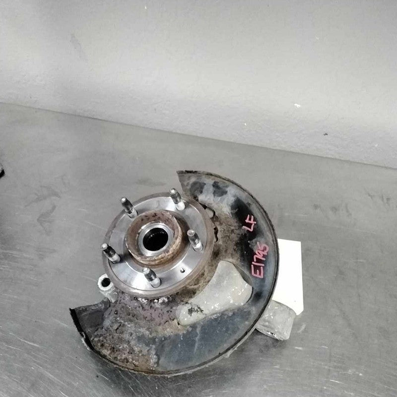 Spindle Knuckle Front CHEVY CAPTIVA Left 12 13 14 15