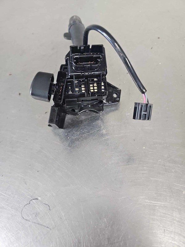2007-2014 Chevrolet Tahoe Combination Switch OEM#15849314