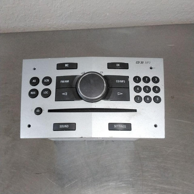 Audio & Visual Equip.(radio) SATURN ASTRA 08 09