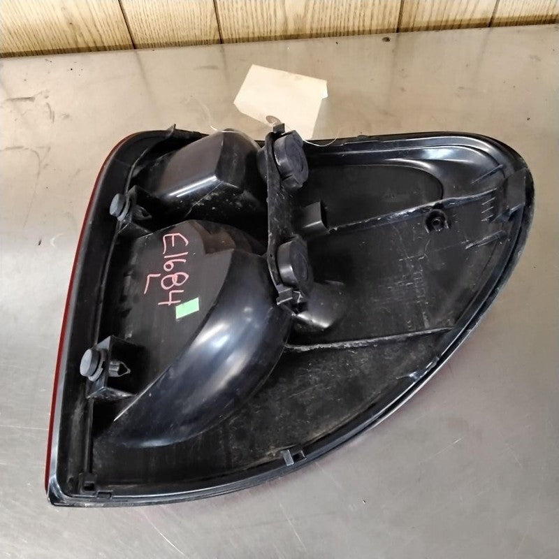 Tail Light Assembly DODGE CARAVAN Left 04 05 06 07