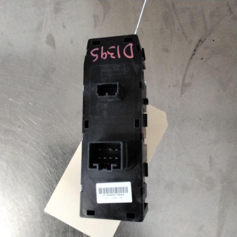 Door Switch Front CHRYSLER 300 06 07 08 09 10