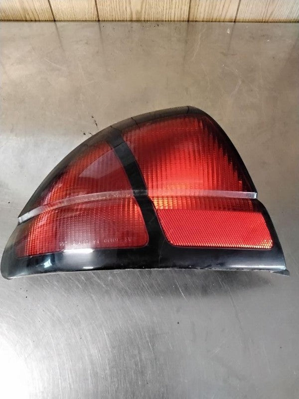 Tail Light Assembly CHEVY LUMINA Left 95 96 97 98 99 00 01