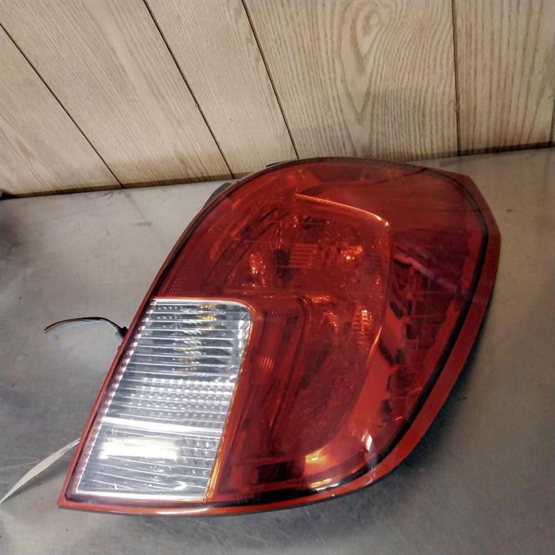 Tail Light Assembly CHEVY CAPTIVA Right 13 14 15