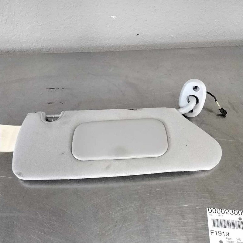 Sun Visor DODGE DURANGO Right 04 05