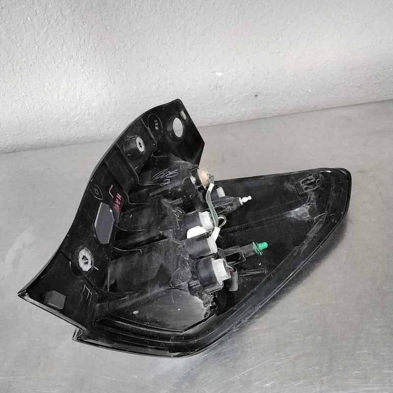 2009-2013 Subaru Forester Left Tail Light Assembly