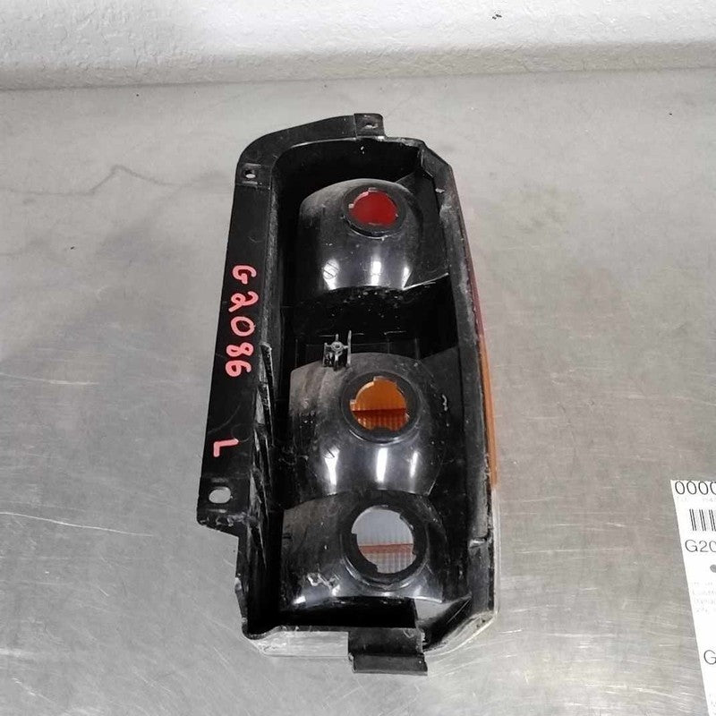 Tail Light Assembly JEEP CHEROKEE Left 97 98 99 00 01