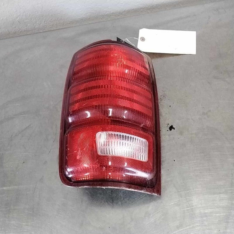 Tail Light Assembly FORD EXPEDITION Left 97 98 99 00 01 02