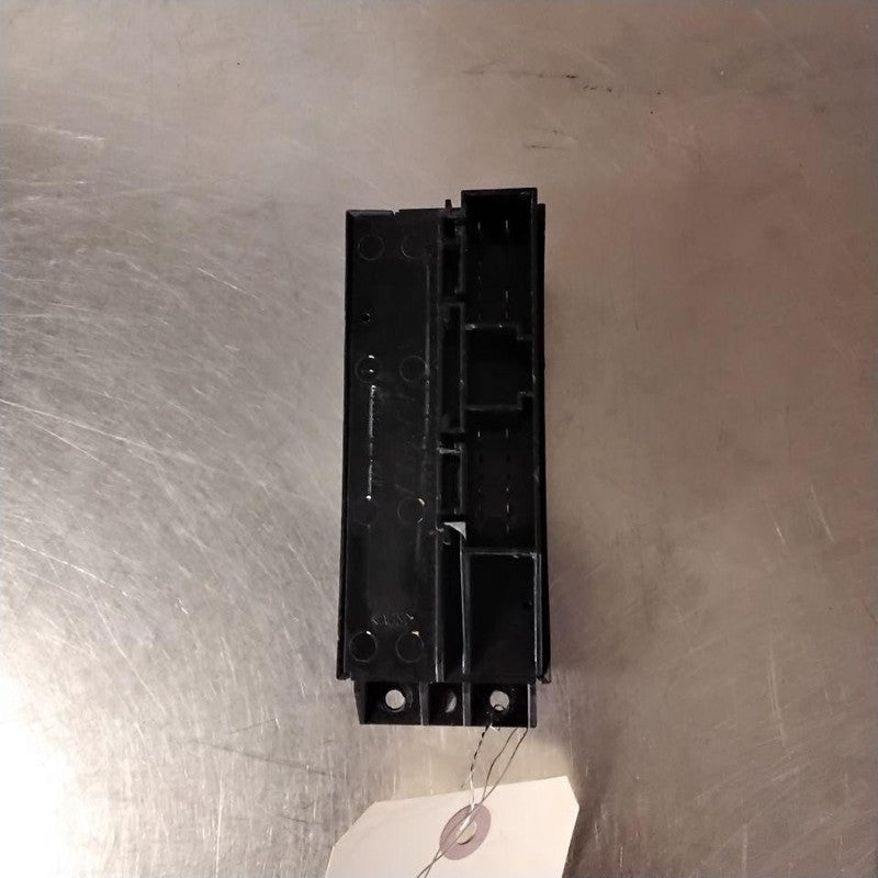 Door Switch Front GMC SIERRA 2500 99