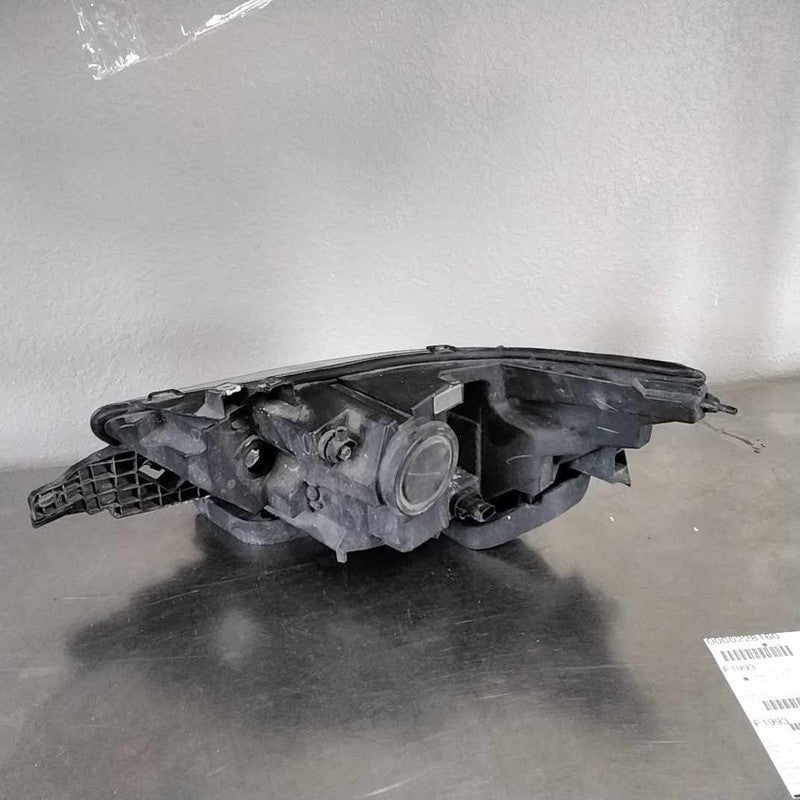 2013-2019 Ford Taurus Headlight Right Side