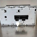 Audio & Visual Equip.(radio) GMC ENVOY 04 05