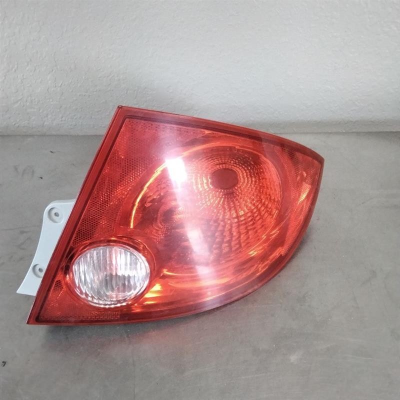 Tail Light Assembly CHEVY COBALT Right 05 06 07 08 09 10