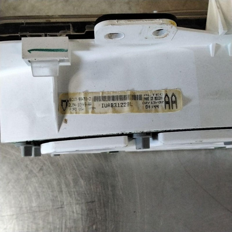 Speedometer FORD ESCAPE 01 02