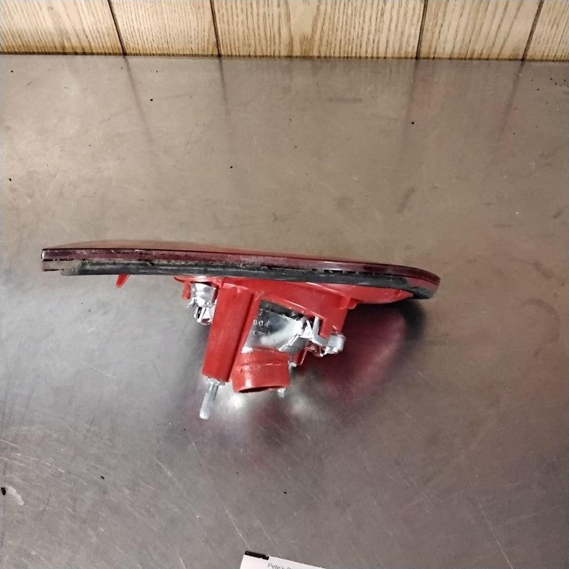 Tail Light Assembly VW PASSAT Right 06 07 08 09 10