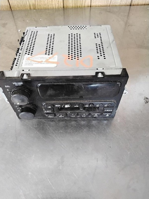 Audio & Visual Equip.(radio) BUICK CENTURY 97 98 99 00 01 02 03